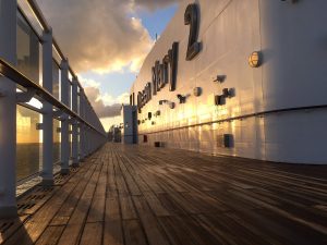 Cunard Queen Mary 2 Sunrise
